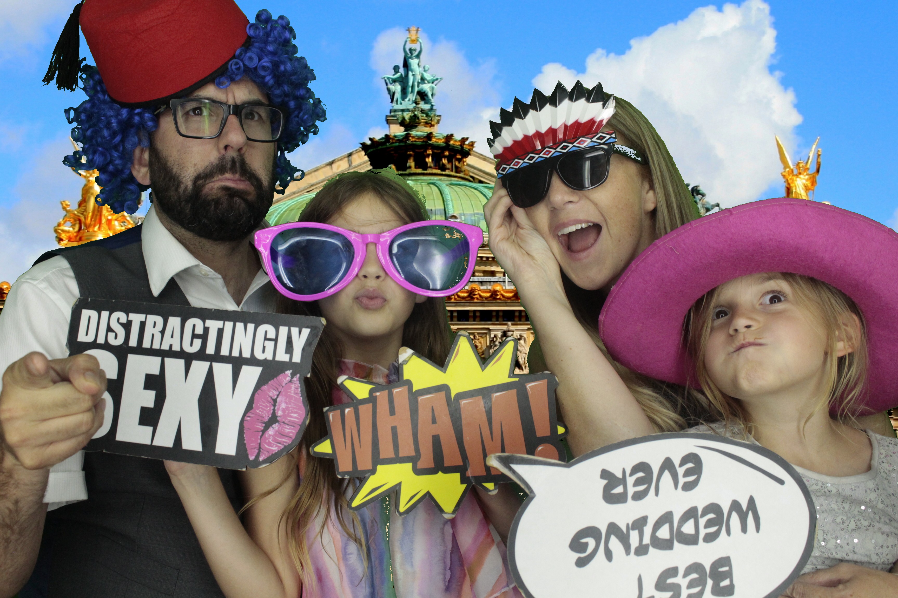 Leanne & Mike's Wedding | View more photos from the event at gallery.myphotoboothexperience.co.uk/u/MyPhotoBoothExperienceLtd/Leanne-Mikes-Wedding
